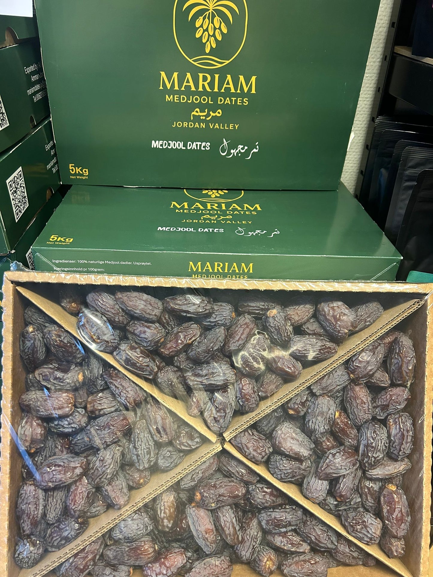 Premium Medjool Dadler Jordan Valley